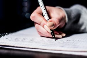 9 Reasons Why HandWriting Benefits Our Brains
