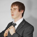 9 Fashion Mistakes To Avoid Making During Job Interviews